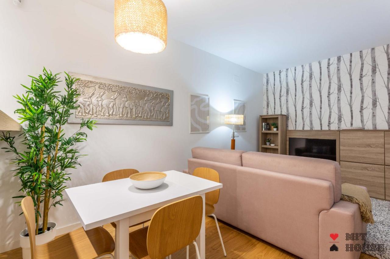 Mit House Ayala En Madrid Apartment Bagian luar foto