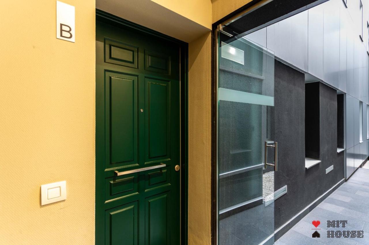 Mit House Ayala En Madrid Apartment Bagian luar foto